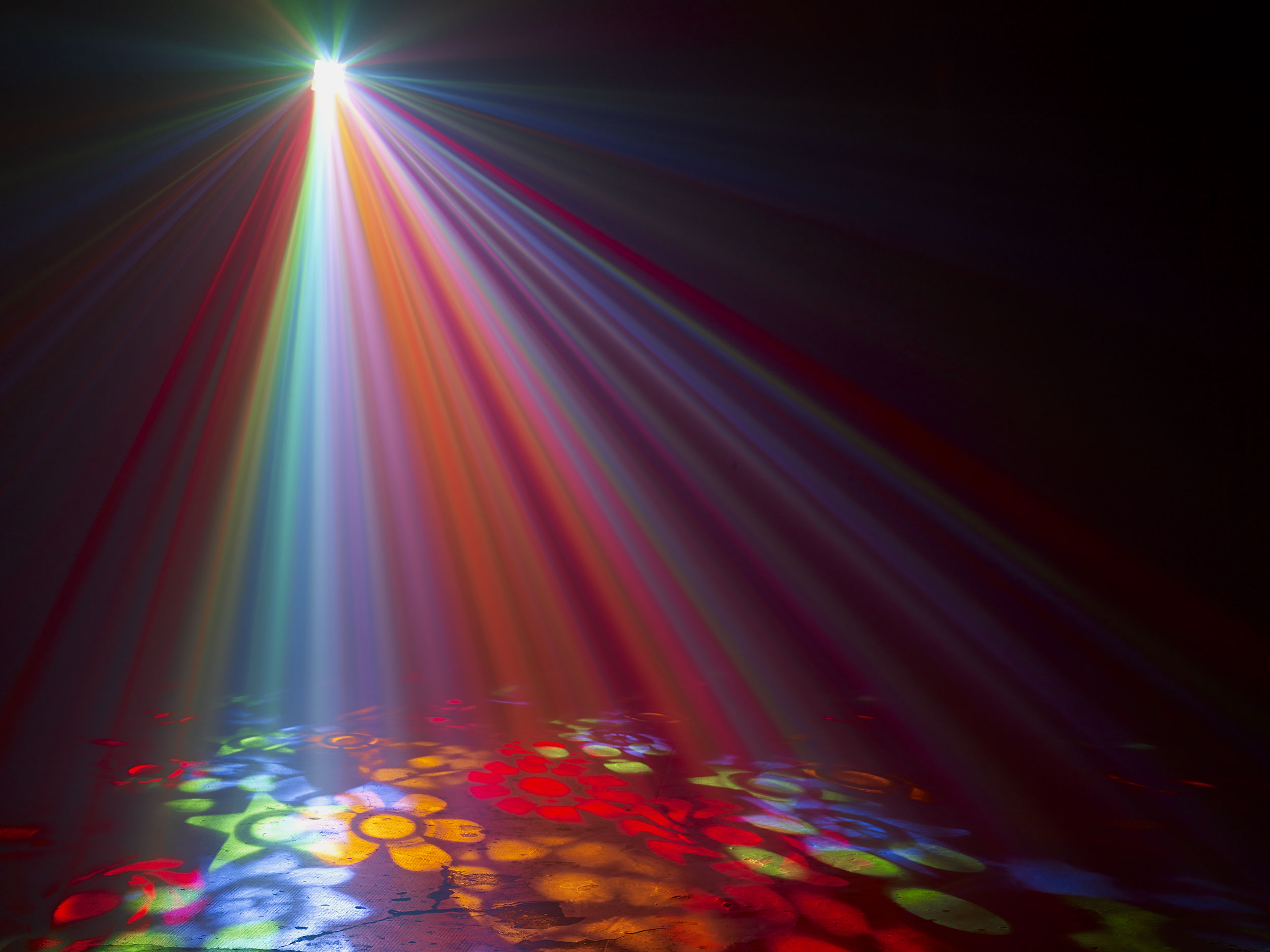 wynajem swiatel dyskotekowych, wypozyczalnia oswietlenia, kula dyskotekowa